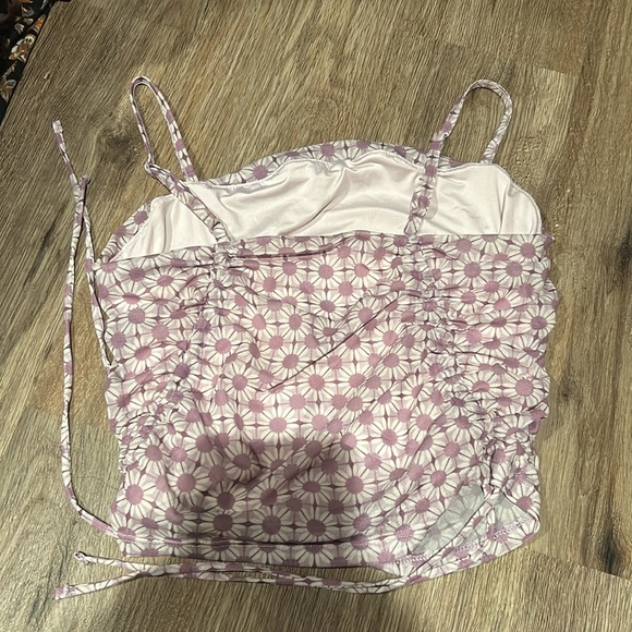 SO flower tank top spaghetti strap - Picture 2 of 3